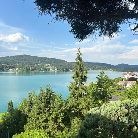 Penthouse Mit Seeblick & Terrasse 7 Apartment Reifnitz